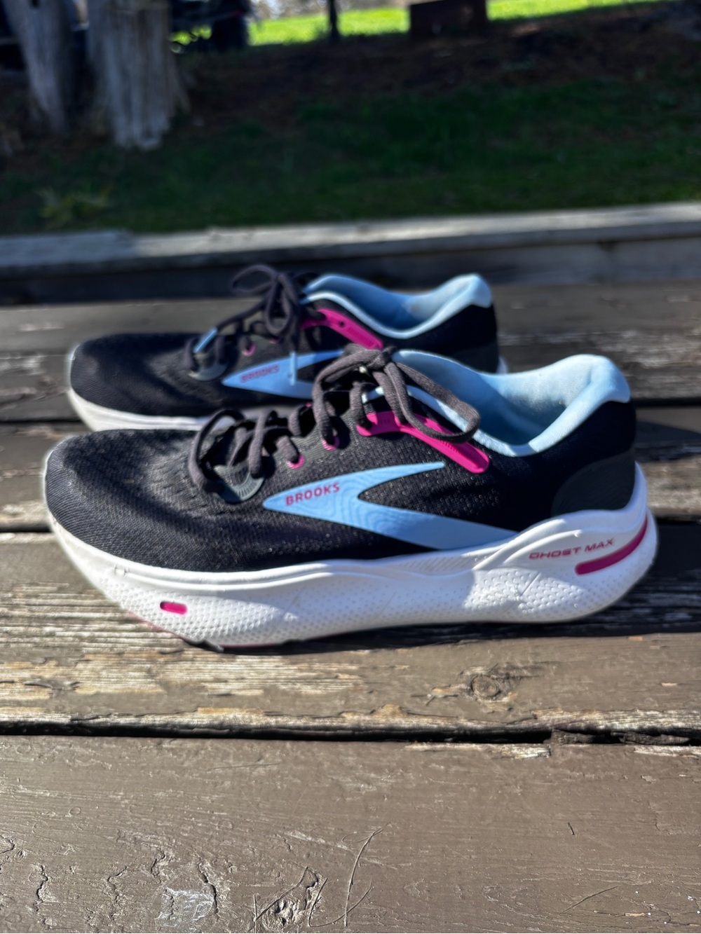 Brooks Black Running Shoe with Light Blue and Pink Accents - Picture 2 of 9